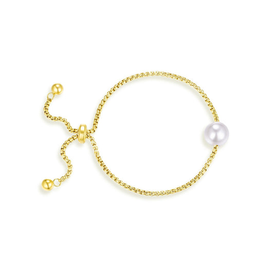 She's a Pearl Bracelet